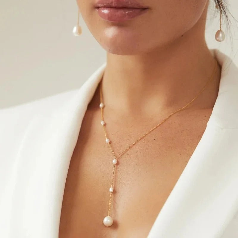 ELIA | Vintage Pendant Pearl Necklace