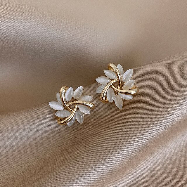 AGATHE | Luxury White Opal Gold Earrings