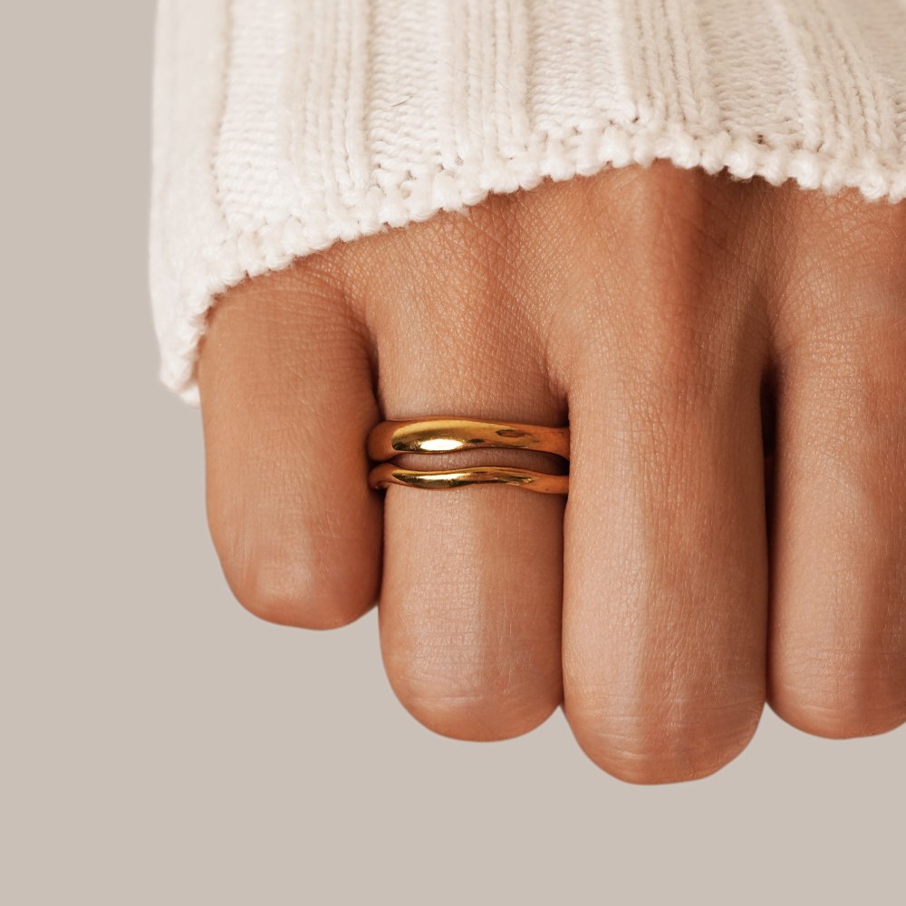 SHINE | Wavy Ring Set