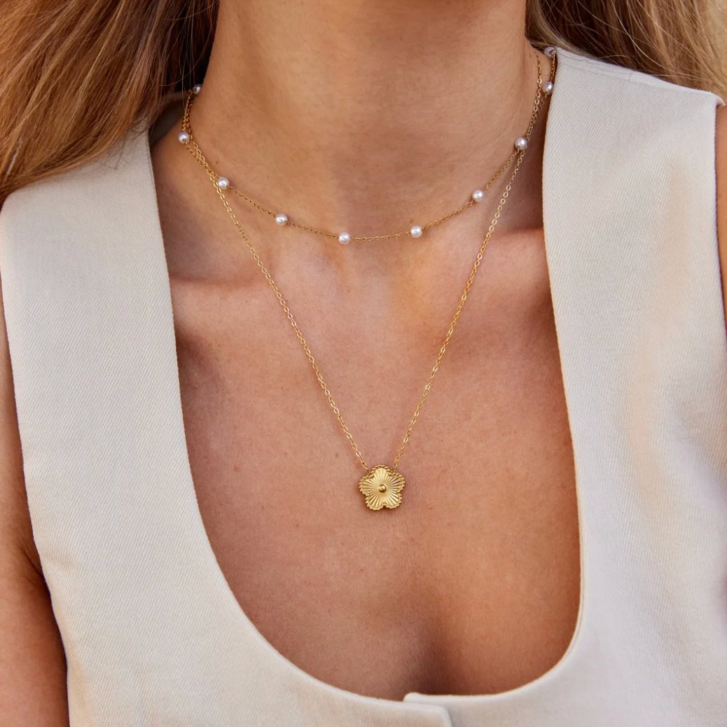 IRIS | Golden Pearl Queen Necklace