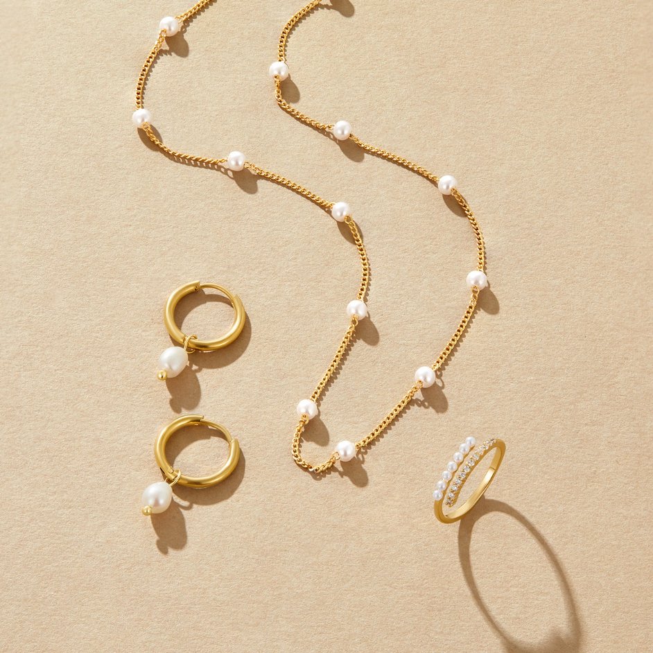IRIS | Golden Pearl Queen Necklace